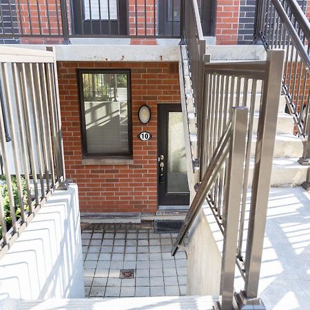 Ferienwohnung Beautiful Townhouse Near Yorkdale Mall, Wilson Subway Toronto Exterior foto