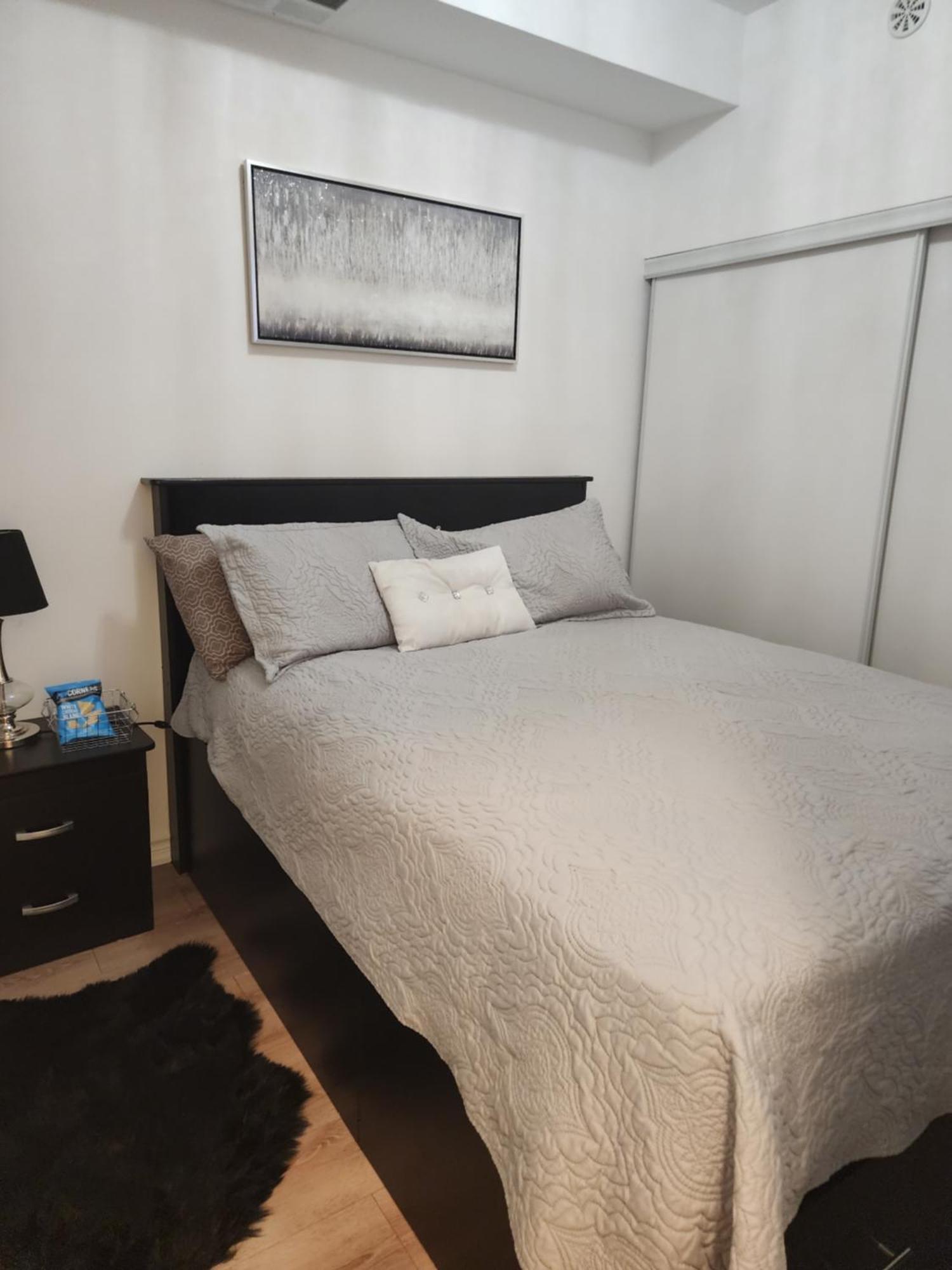 Ferienwohnung Beautiful Townhouse Near Yorkdale Mall, Wilson Subway Toronto Exterior foto